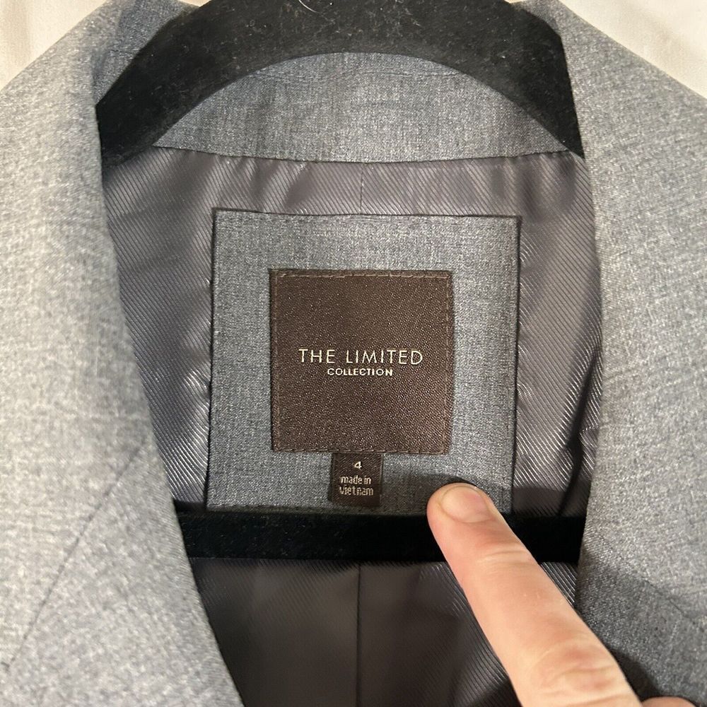 The Limited Blazer Women's 4 Grey 2 Button Front Polyester Suit Jacket - Picture 4 of 9